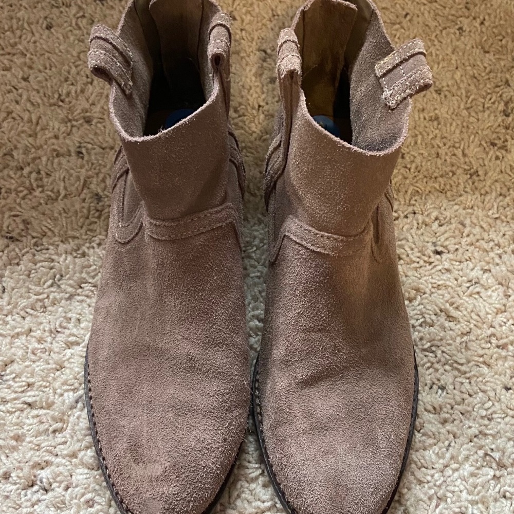Dolce vita booties